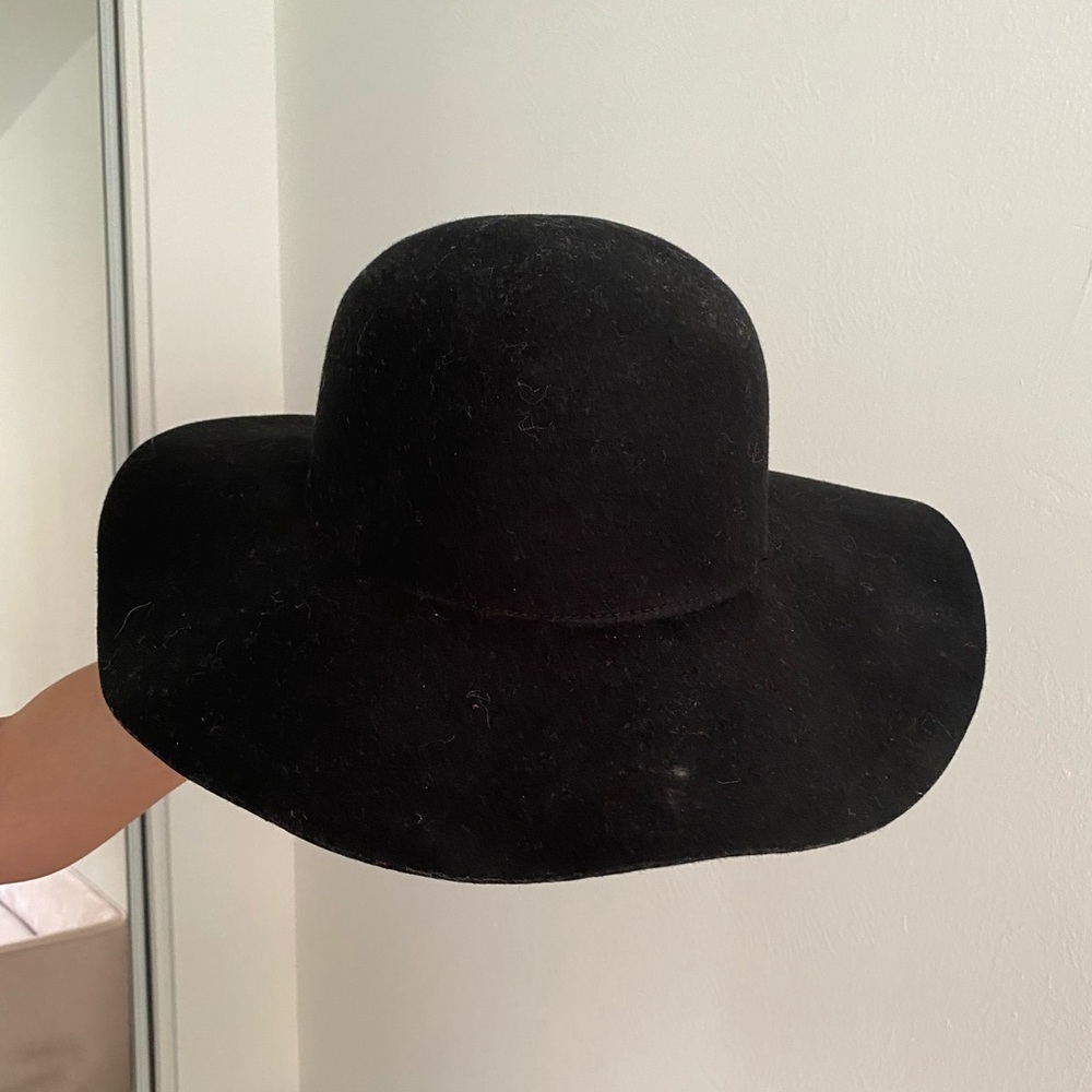 Black Felt Floppy Hat